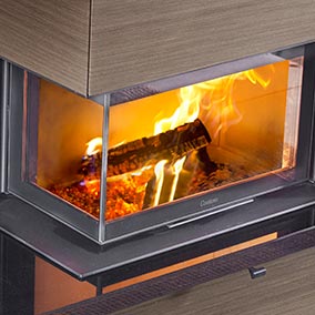 Contura i41S с полкой и скамьёй Contura i41S с полкой и скамьёй