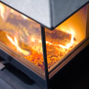 Contura i41T с полкой и скамьёй Contura i41T с полкой и скамьёй