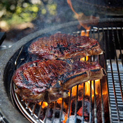 Корзина для копчения Slow ‘N Sear Deluxe для грилей 57 см Корзина для копчения Slow ‘N Sear Deluxe для грилей 57 см