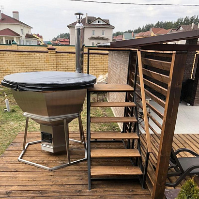 Банный чан 6 граней на подставке с печью и лестницей